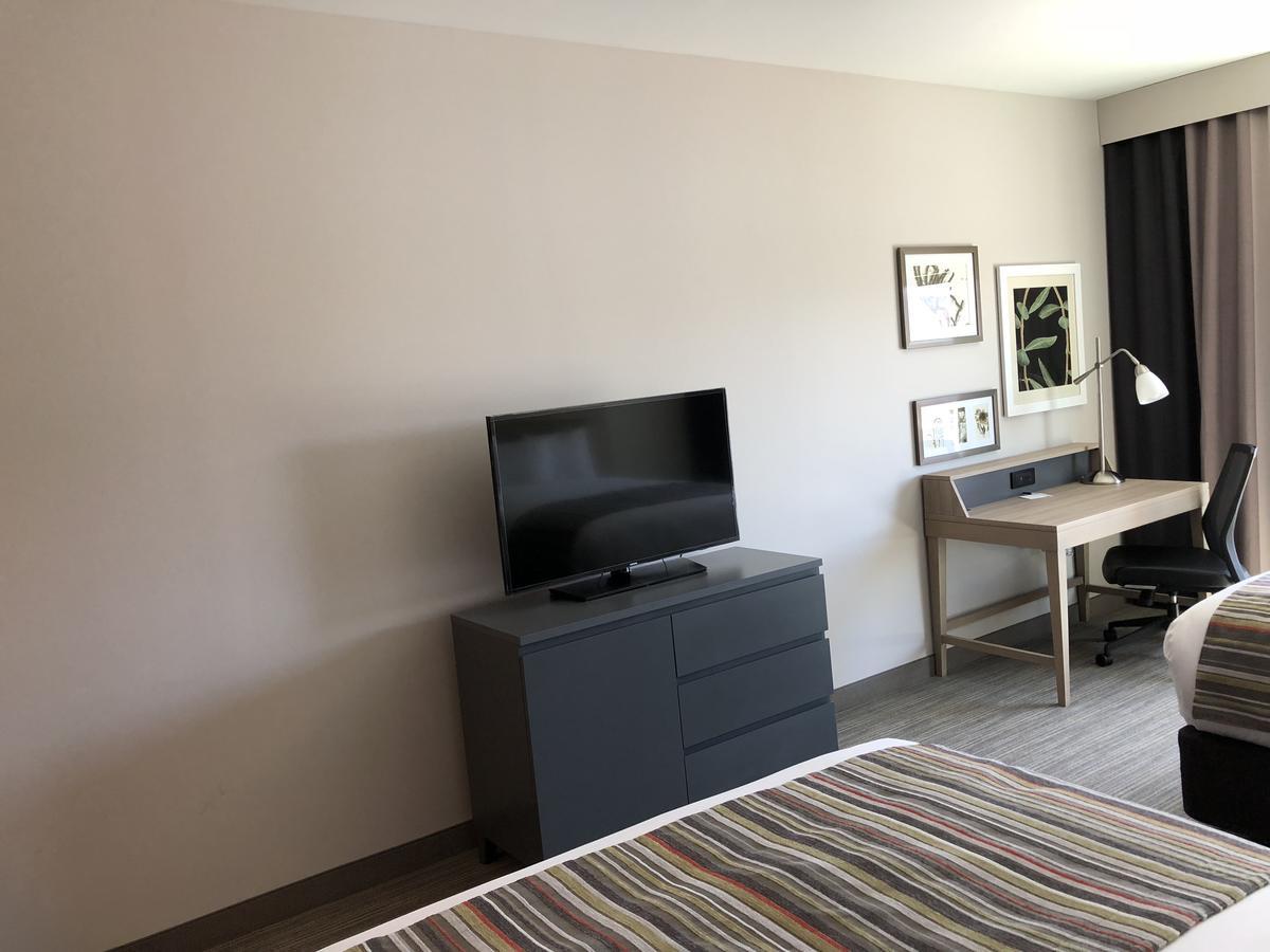 Hotel Country & By Radisson, Page, Az 3*
